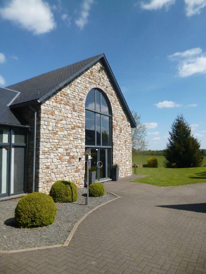 Oxygen House, Holiday And Team Building Ovifat Exterior photo